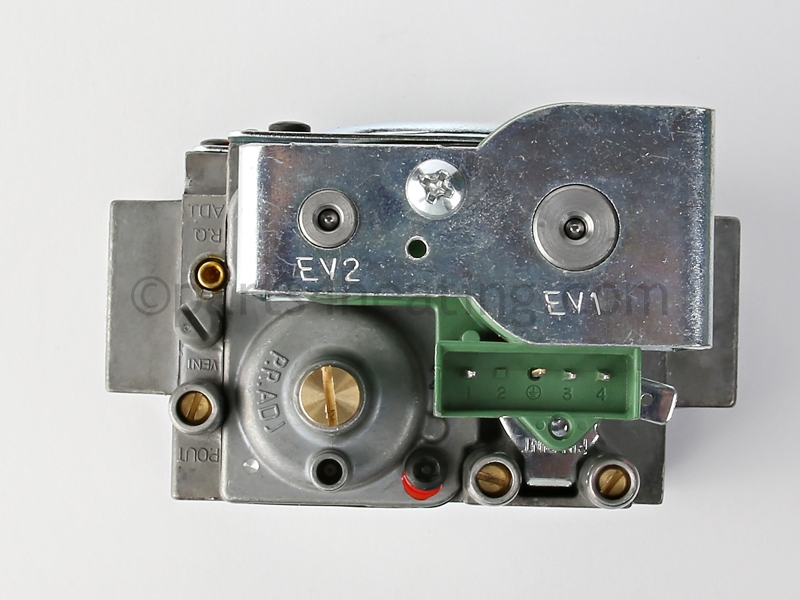 819099000_5.jpg