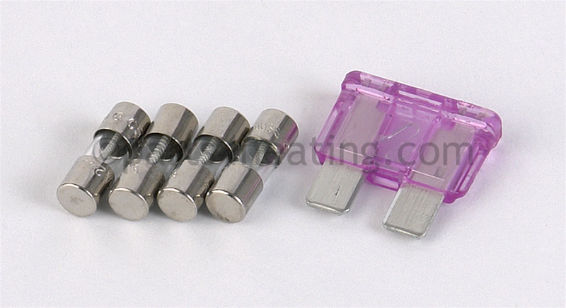 FUSE/CONTROL BOARD FUSE SERVICE KIT (4)