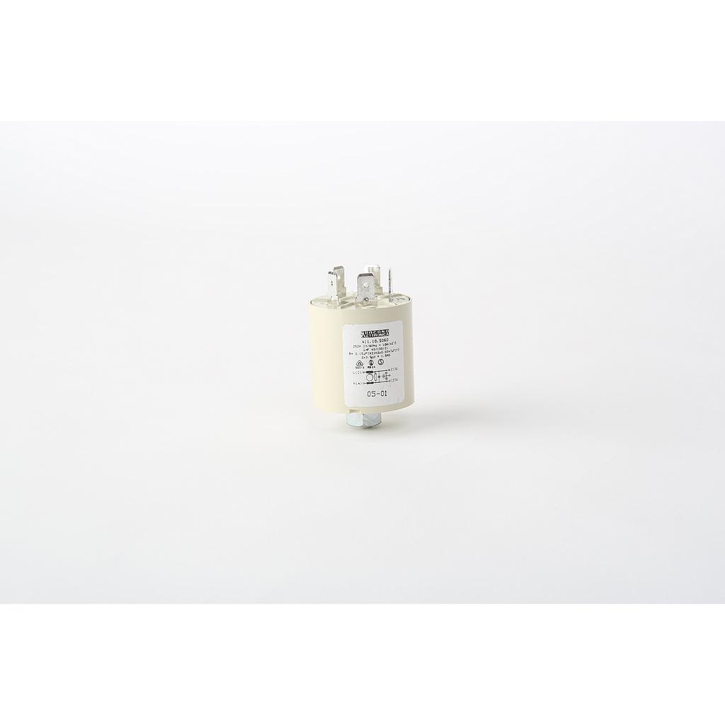 CAPACITOR